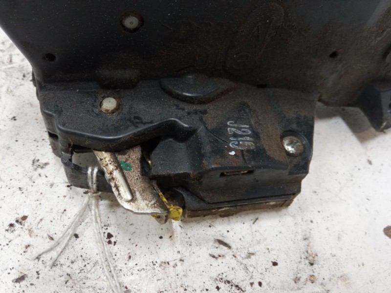 Recambio de cerradura puerta delantera izquierda para toyota corolla verso (zer_, zze12_, r1_) 1.8 (znr11_) referencia OEM IAM  