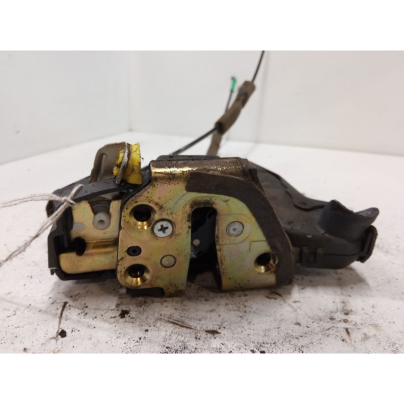 Recambio de cerradura puerta delantera izquierda para toyota corolla verso (zer_, zze12_, r1_) 1.8 (znr11_) referencia OEM IAM  