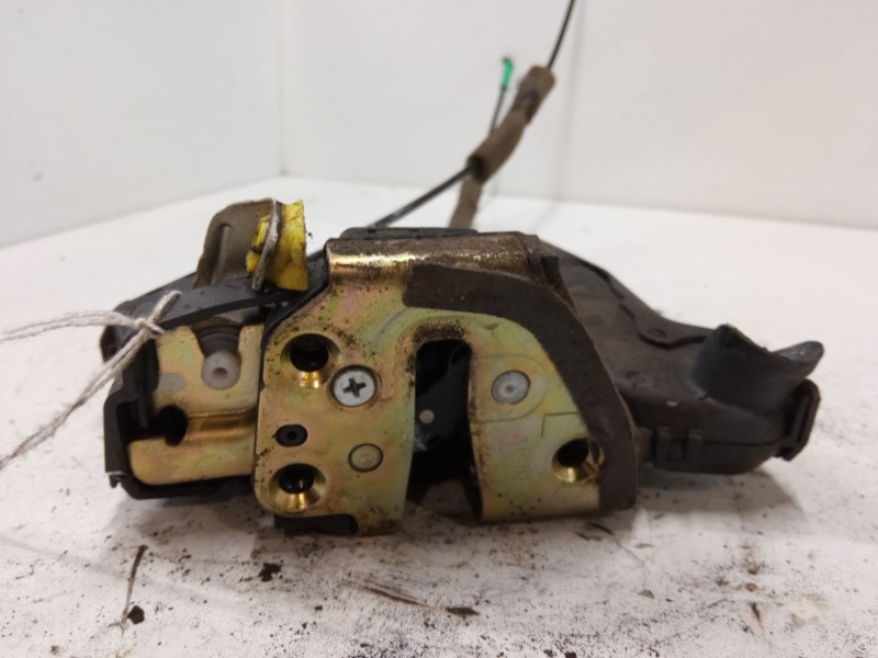 Recambio de cerradura puerta delantera izquierda para toyota corolla verso (zer_, zze12_, r1_) 1.8 (znr11_) referencia OEM IAM  