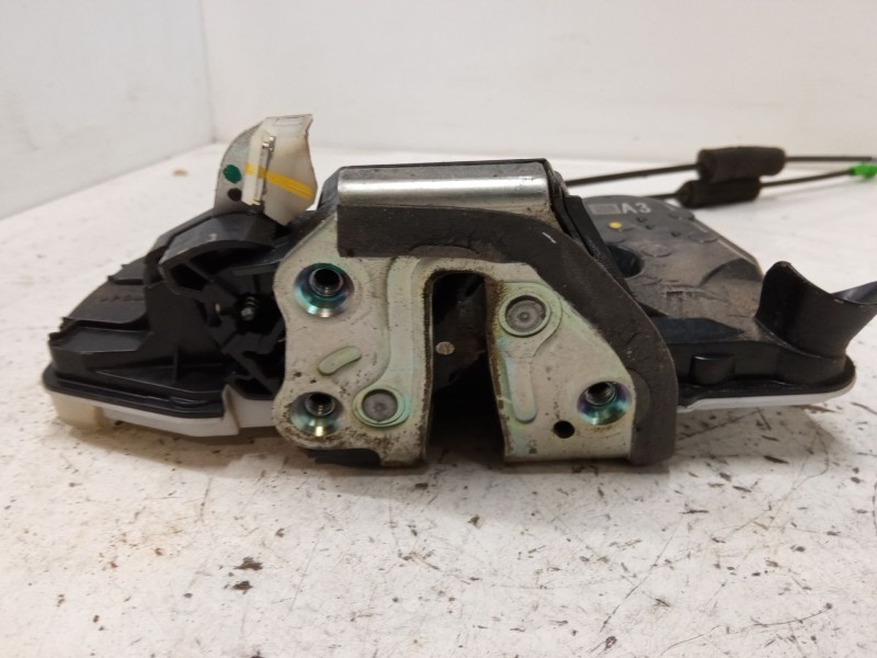 Recambio de cerradura puerta delantera izquierda para peugeot 108 1.2 referencia OEM IAM   