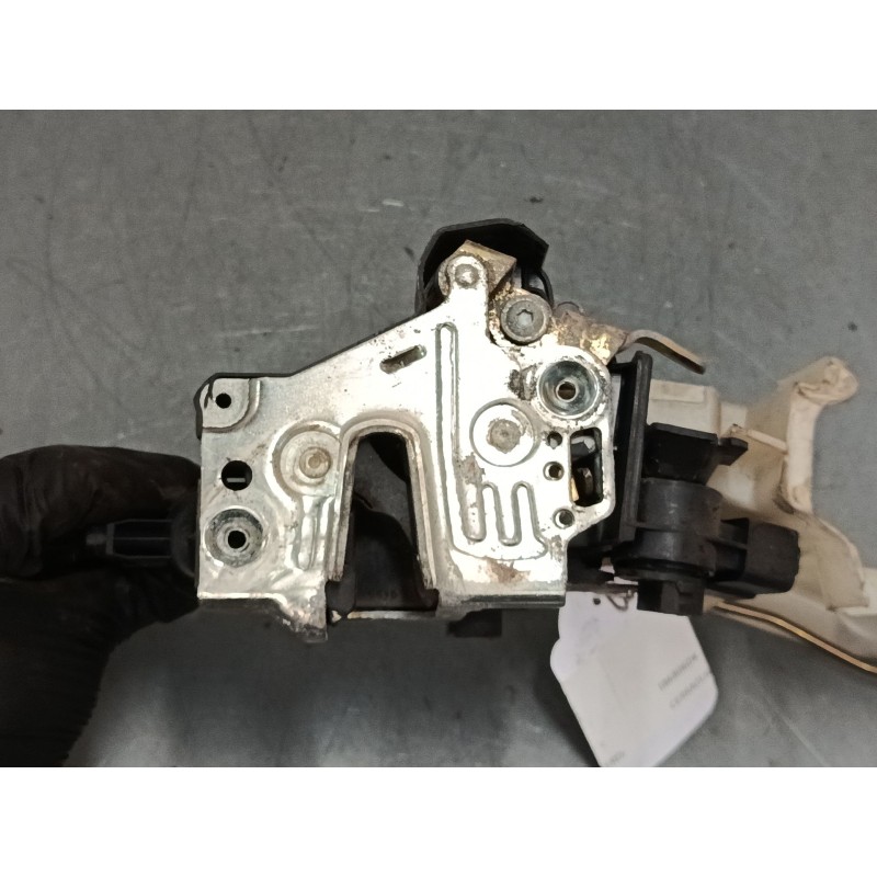 Recambio de cerradura puerta delantera izquierda para mercedes-benz clk (c208) clk 320 (208.365) referencia OEM IAM 40531115008 