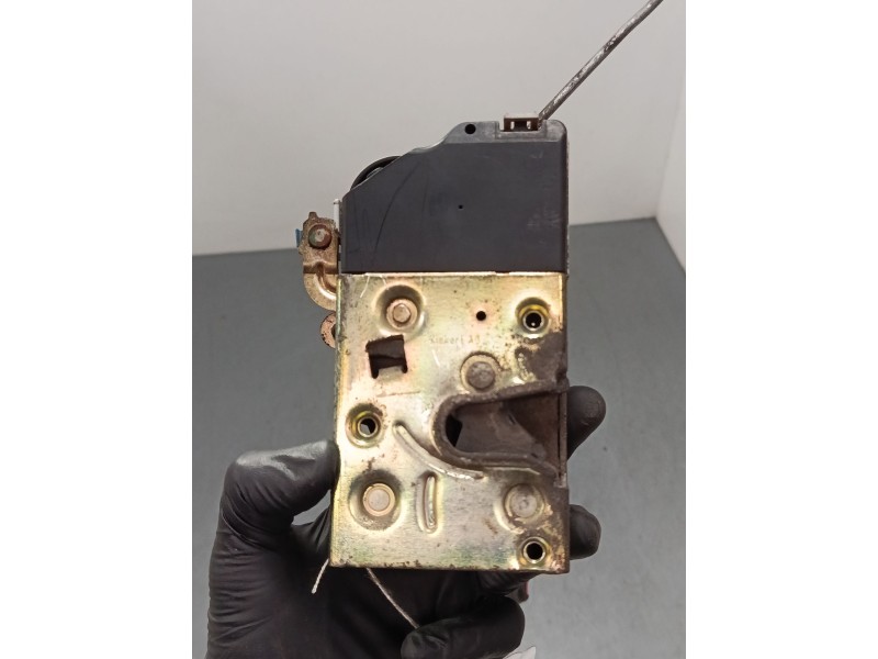 Recambio de cerradura puerta delantera izquierda para peugeot partner monospace (5_, g_) 2.0 hdi referencia OEM IAM   