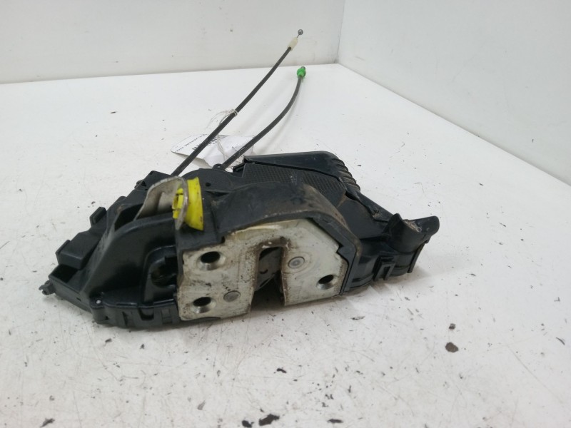 Recambio de cerradura puerta delantera izquierda para toyota yaris (_p9_) 1.4 d-4d (nlp90_) referencia OEM IAM   