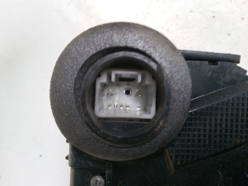 Recambio de cerradura puerta delantera izquierda para toyota yaris (_p9_) 1.4 d-4d (nlp90_) referencia OEM IAM   