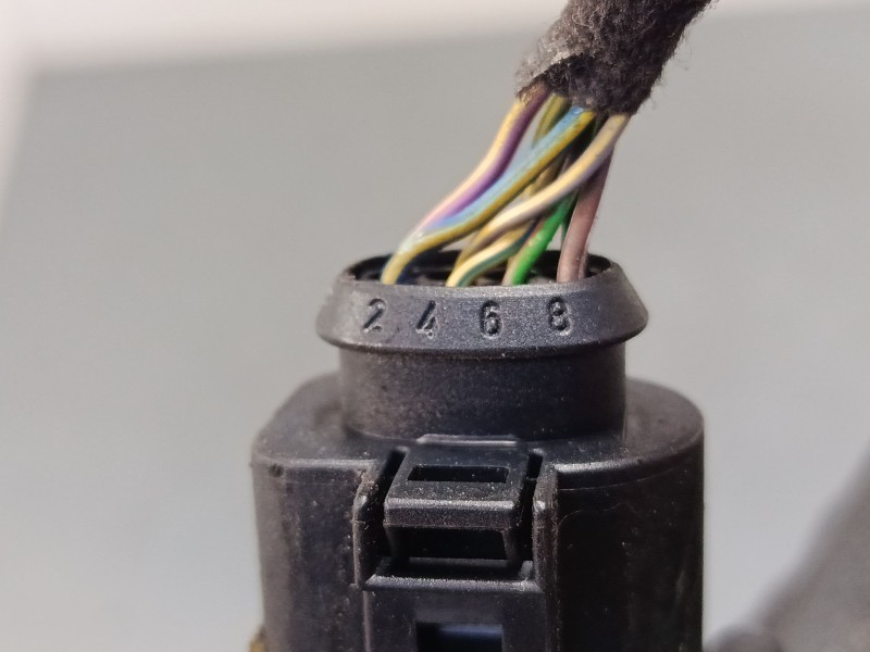 Recambio de cerradura puerta delantera izquierda para volkswagen golf iv (1j1) 1.9 tdi referencia OEM IAM C3B1837015Q  