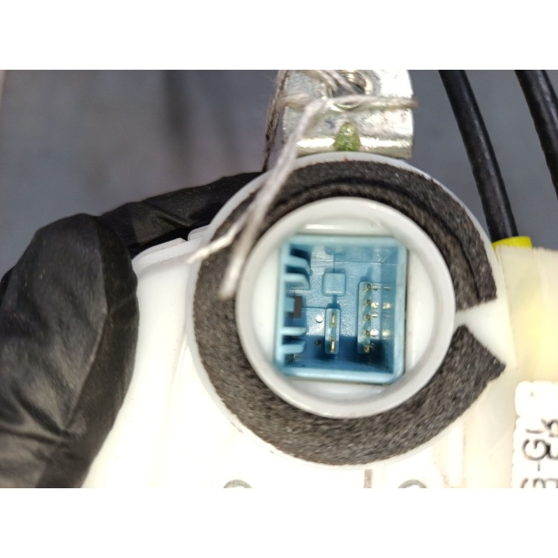 Recambio de cerradura puerta delantera izquierda para honda civic viii hatchback (fn, fk) 1.8 (fn1, fk2) referencia OEM IAM 7215