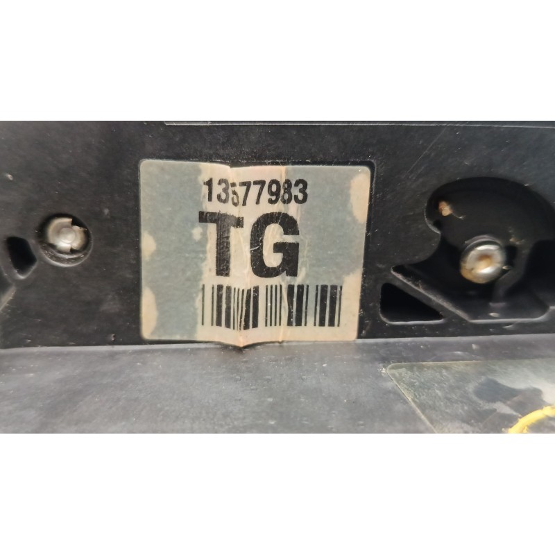 Recambio de cerradura puerta delantera izquierda para opel insignia a (g09) 2.0 cdti (68) referencia OEM IAM 13577983TG  