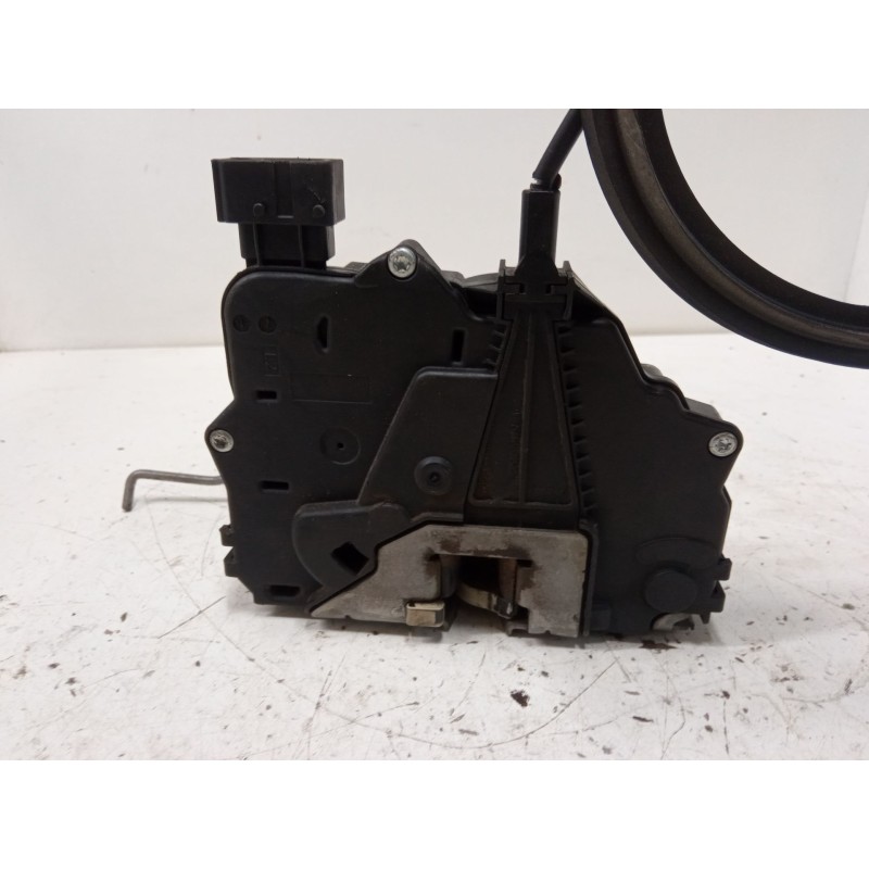 Recambio de cerradura puerta delantera izquierda para opel corsa d (s07) 1.2 (l08, l68) referencia OEM IAM   