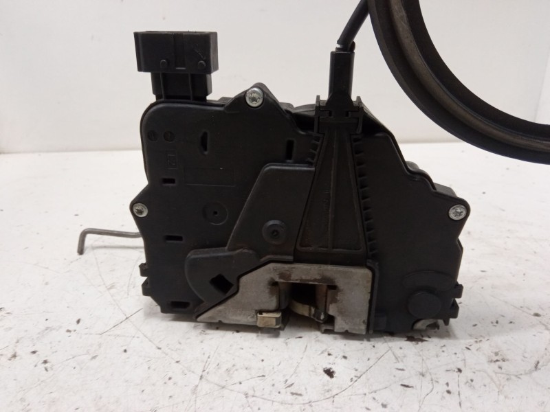 Recambio de cerradura puerta delantera izquierda para opel corsa d (s07) 1.2 (l08, l68) referencia OEM IAM   