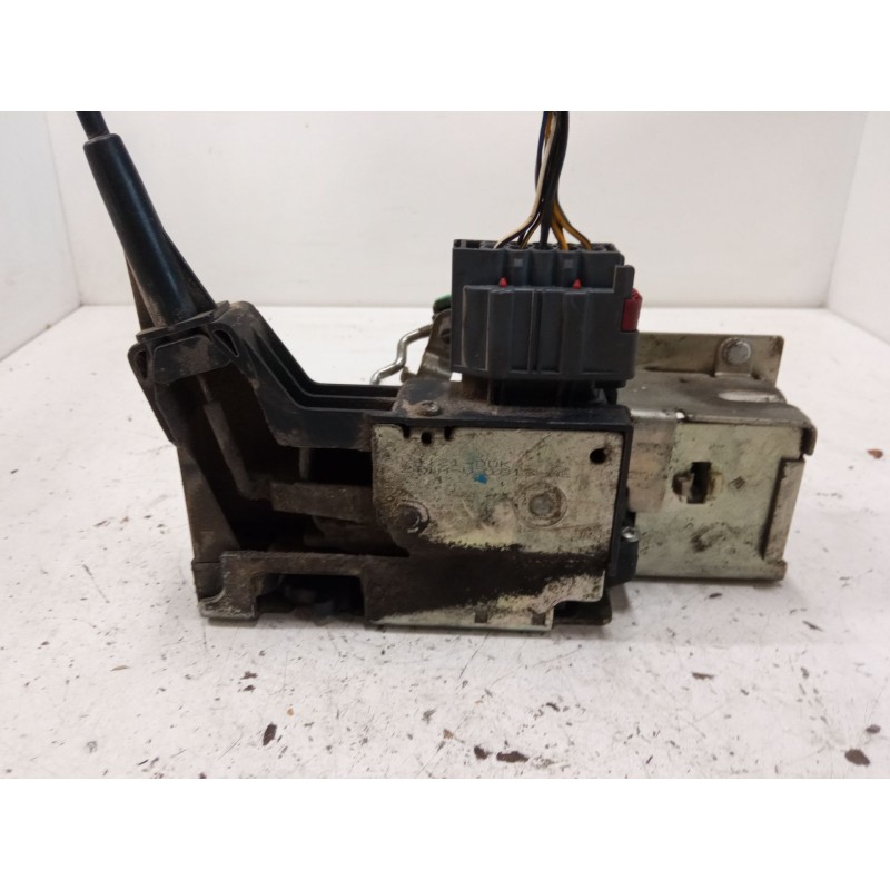 Recambio de cerradura puerta delantera izquierda para ford tourneo connect 1.8 tdci /tddi /di referencia OEM IAM 2T1AV21813BF999