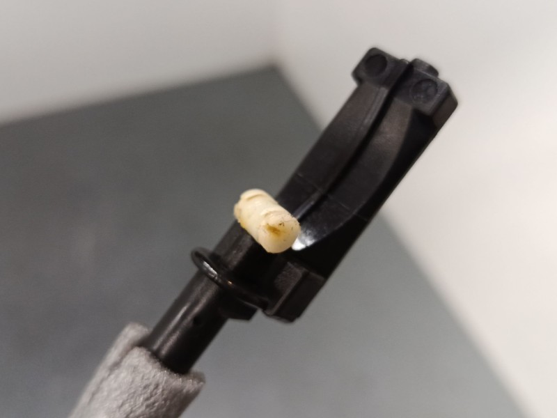 Recambio de cerradura puerta delantera izquierda para volvo v40 hatchback (525) d2 referencia OEM IAM 31301421  