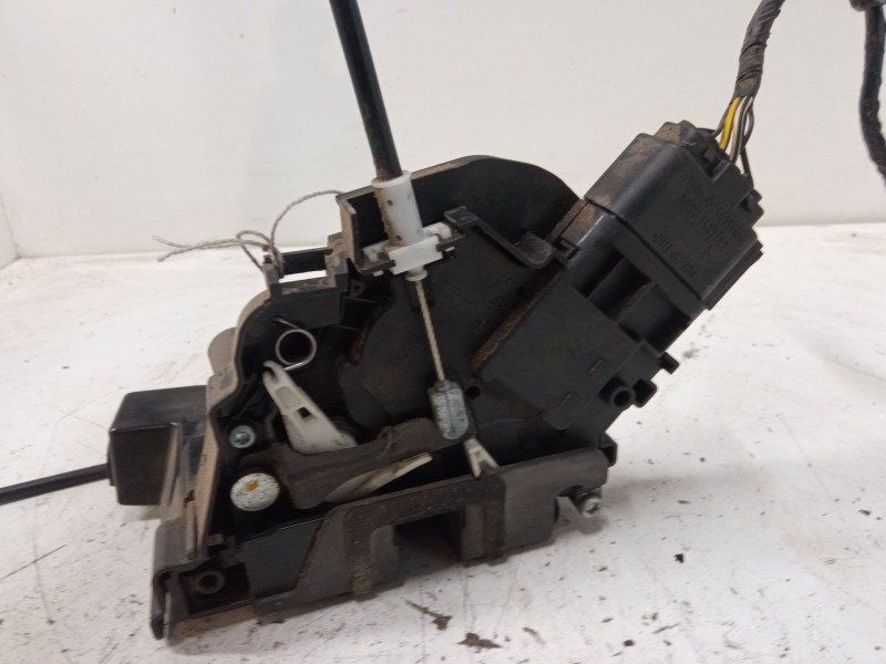 Recambio de cerradura puerta delantera izquierda para ford c-max (dm2) 1.6 tdci referencia OEM IAM 3M5AR21813ER  