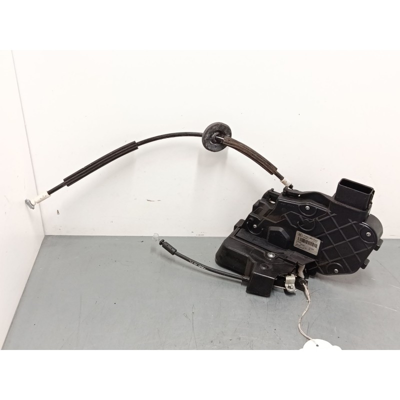 Recambio de cerradura puerta trasera derecha para land rover discovery iii (l319) 2.7 td 4x4 referencia OEM IAM 7H5A26412AA  