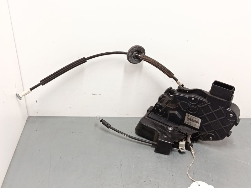 Recambio de cerradura puerta trasera derecha para land rover discovery iii (l319) 2.7 td 4x4 referencia OEM IAM 7H5A26412AA  