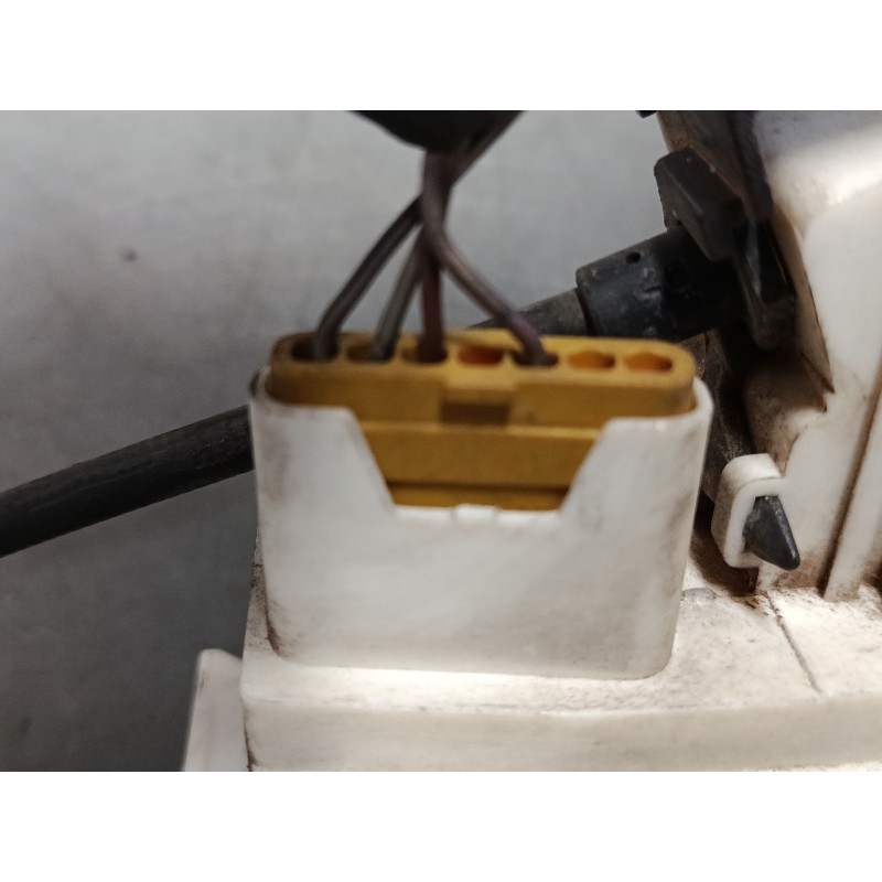 Recambio de cerradura puerta trasera derecha para mercedes-benz clase a (w169) a 180 cdi (169.007, 169.307) referencia OEM IAM A