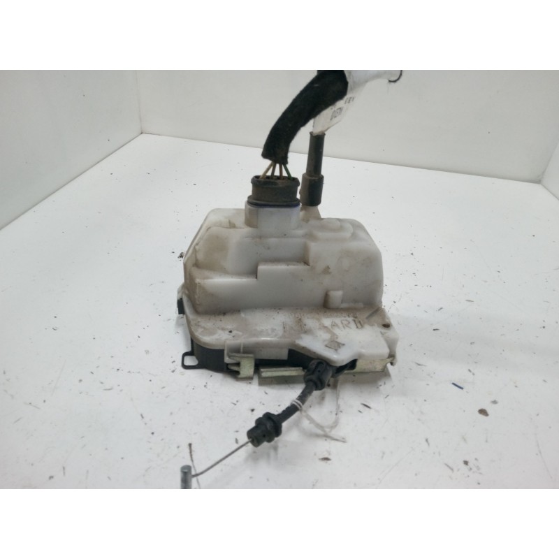 Recambio de cerradura puerta trasera derecha para citroën c3 i (fc_, fn_) 1.4 i referencia OEM IAM 61427180  