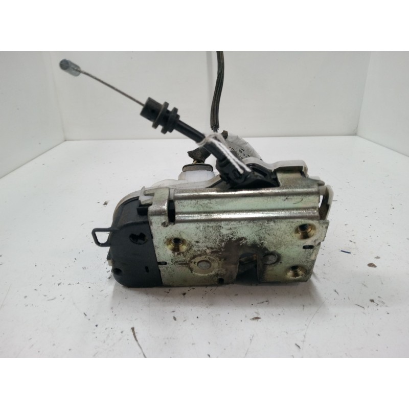 Recambio de cerradura puerta trasera derecha para citroën c3 i (fc_, fn_) 1.4 i referencia OEM IAM 61427180  