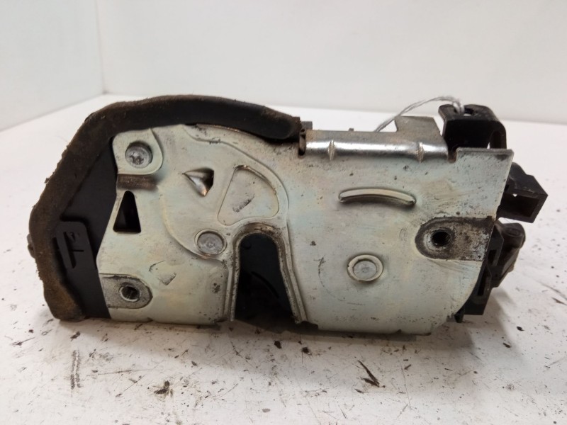 Recambio de cerradura puerta trasera derecha para bmw 3 (e90) 320 d referencia OEM IAM   