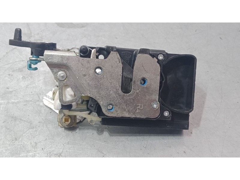Recambio de cerradura puerta trasera derecha para chevrolet aveo / kalos hatchback (t200) 1.4 16v referencia OEM IAM   