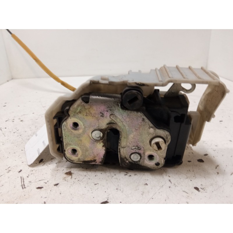 Recambio de cerradura puerta trasera derecha para fiat bravo ii (198_) 1.9 d multijet (198axb1a) referencia OEM IAM   