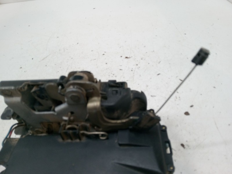 Recambio de cerradura puerta trasera derecha para seat altea (5p1) 1.9 tdi referencia OEM IAM 7L0839016  