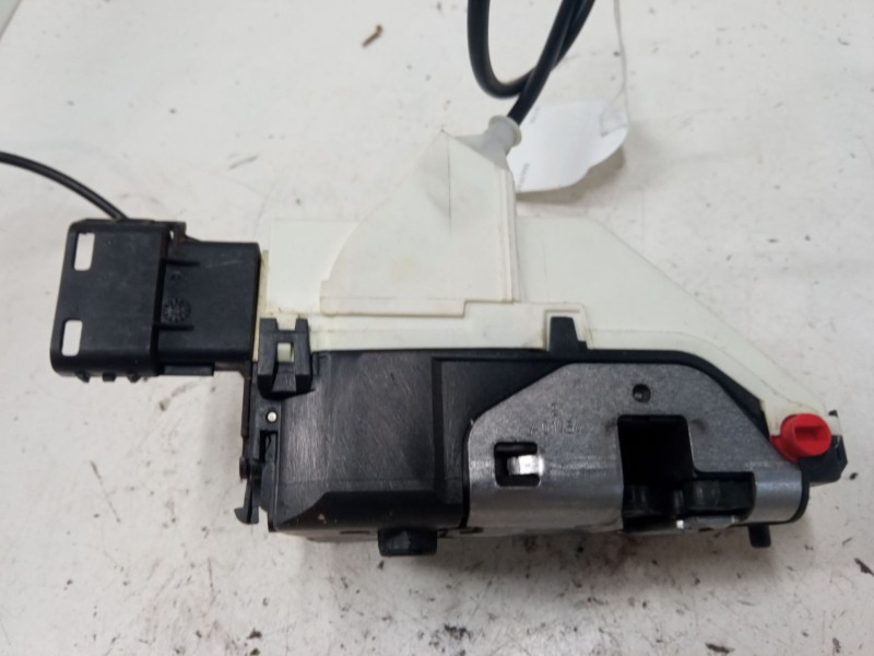 Recambio de cerradura puerta trasera derecha para peugeot 308 i (4a_, 4c_) 1.6 hdi referencia OEM IAM   