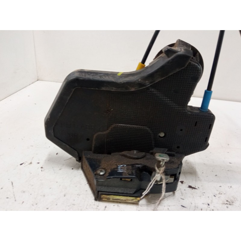 Recambio de cerradura puerta trasera derecha para toyota corolla verso (zer_, zze12_, r1_) 1.8 (znr11_) referencia OEM IAM   