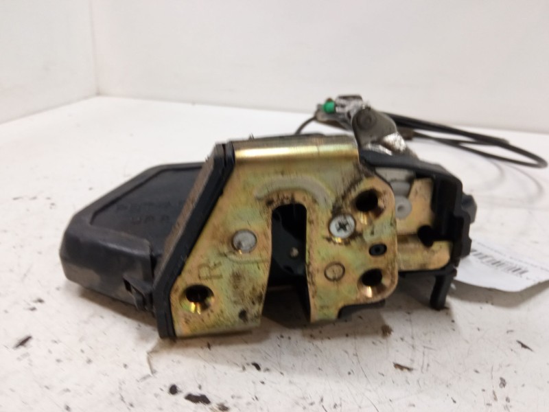 Recambio de cerradura puerta trasera derecha para toyota corolla verso (zer_, zze12_, r1_) 1.8 (znr11_) referencia OEM IAM   