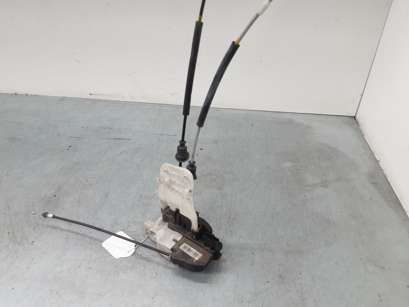 Recambio de cerradura puerta trasera derecha para hyundai i30 (fd) 1.6 crdi referencia OEM IAM 814202L000  