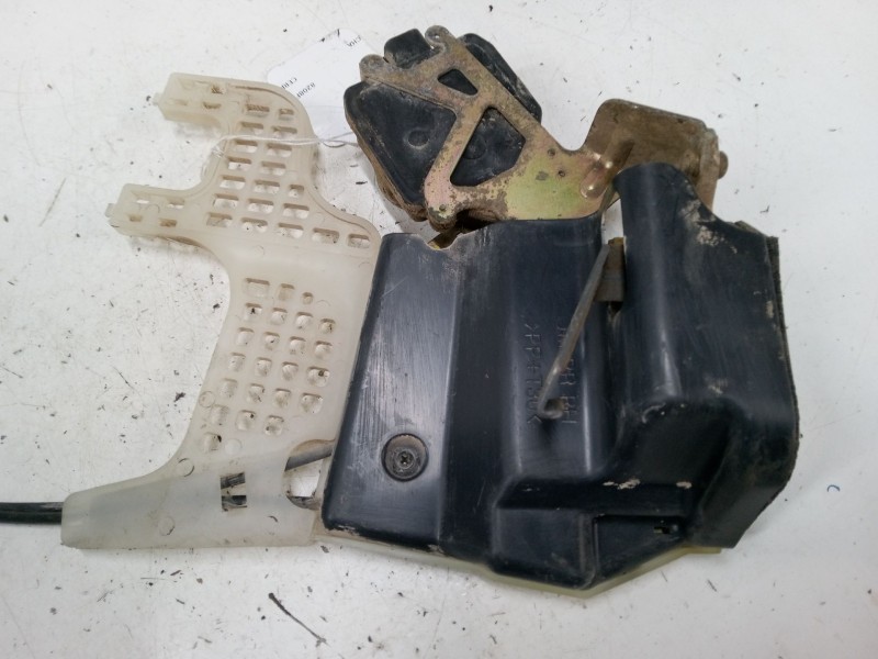 Recambio de cerradura puerta trasera derecha para hyundai tucson (jm) 2.0 crdi referencia OEM IAM   