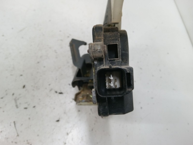 Recambio de cerradura puerta trasera derecha para hyundai tucson (jm) 2.0 crdi referencia OEM IAM   