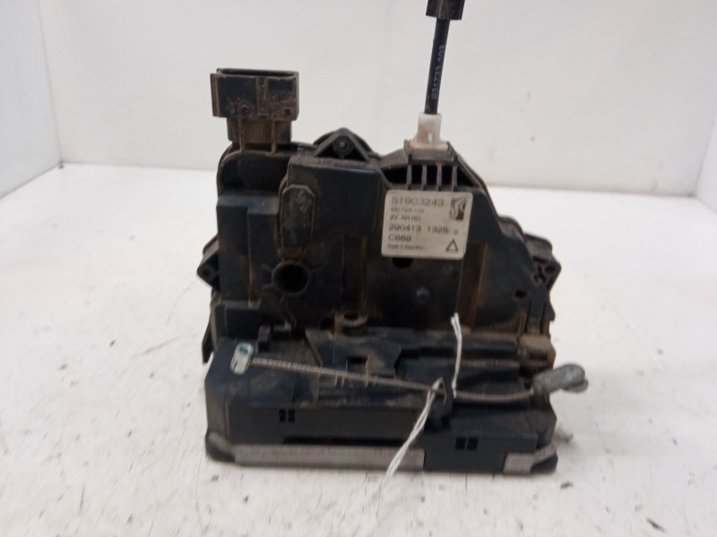 Recambio de cerradura puerta trasera derecha para fiat punto (199_) 1.3 d multijet referencia OEM IAM 51903243  