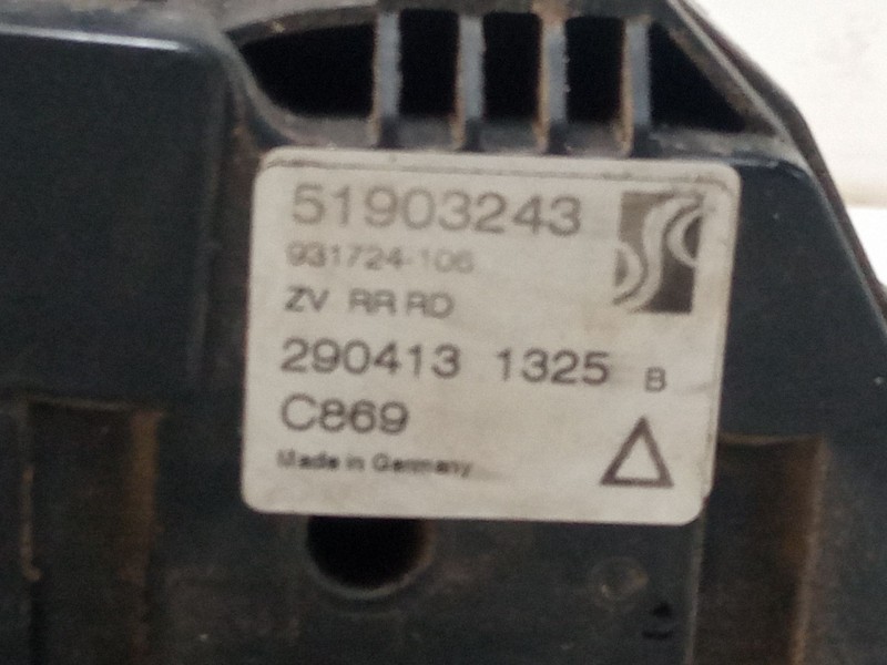 Recambio de cerradura puerta trasera derecha para fiat punto (199_) 1.3 d multijet referencia OEM IAM 51903243  