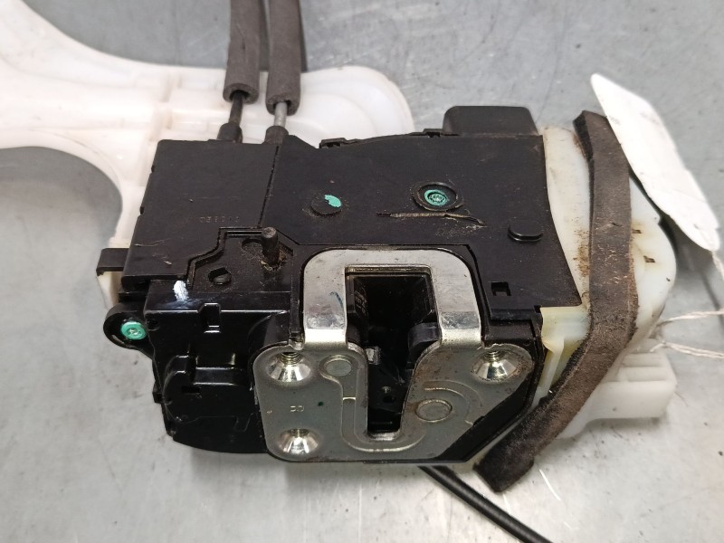 Recambio de cerradura puerta trasera derecha para hyundai ix35 (lm, el, elh) 2.0 crdi referencia OEM IAM 814202Y010  