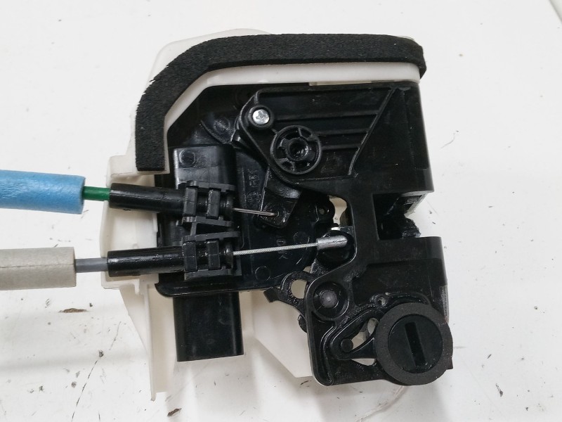 Recambio de cerradura puerta trasera derecha para kia picanto iii (ja) 1.0 referencia OEM IAM   