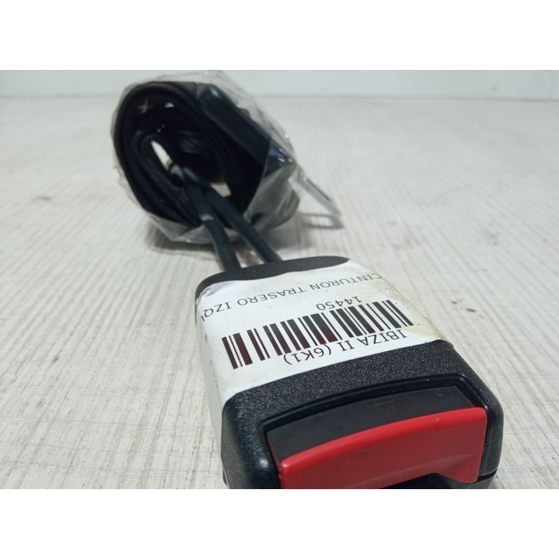 Recambio de anclaje cinturon trasero izquierdo para seat ibiza ii (6k1) 1.4 16v referencia OEM IAM KE2867857713B  