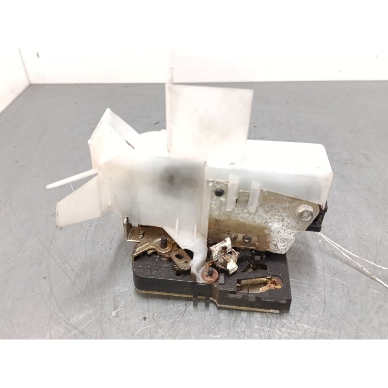 Recambio de cerradura puerta trasera derecha para renault espace iii (je0_) 3.0 v6 24v (je0g, je0r) referencia OEM IAM   