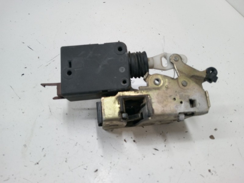 Recambio de cerradura puerta trasera derecha para peugeot 106 ii (1a_, 1c_) 1.1 i referencia OEM IAM   
