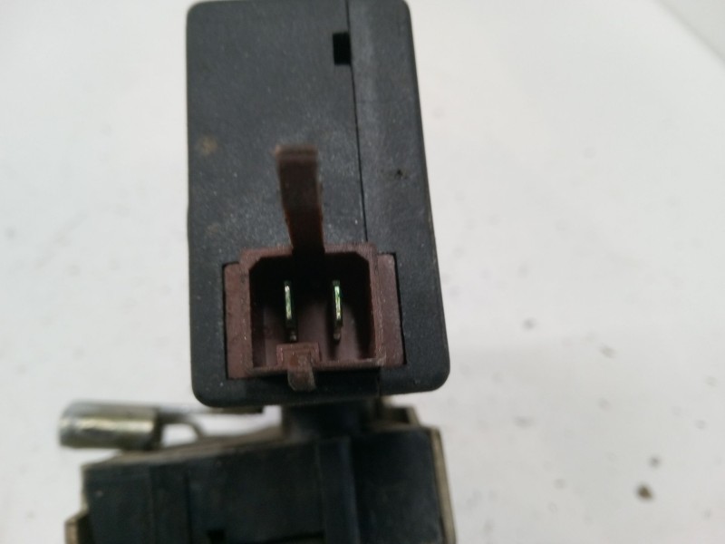 Recambio de cerradura puerta trasera derecha para peugeot 106 ii (1a_, 1c_) 1.1 i referencia OEM IAM   