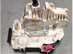 Recambio de cerradura puerta trasera derecha para dodge journey 2.0 crd referencia OEM IAM P04589696AA   2