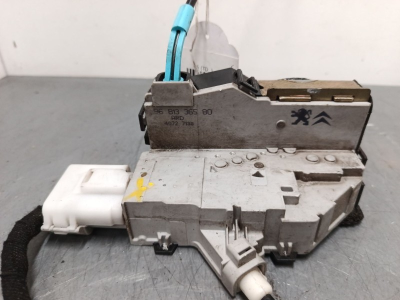 Recambio de cerradura puerta trasera derecha para citroën c6 (td_) 2.7 hdi referencia OEM IAM 9681336580  