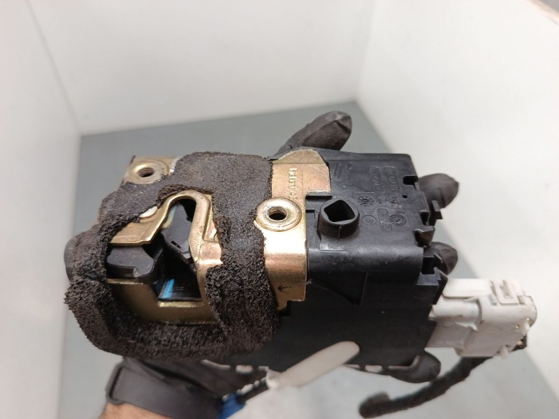 Recambio de cerradura puerta trasera derecha para citroën c6 (td_) 2.7 hdi referencia OEM IAM 9681336580  
