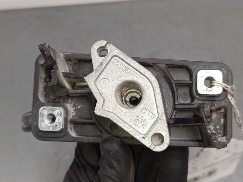 Recambio de cerradura puerta trasera derecha para citroën nemo monospace 1.4 hdi referencia OEM IAM 1242453  