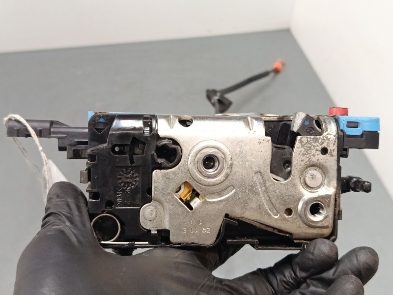 Recambio de cerradura puerta trasera derecha para citroën c4 grand picasso i (ua_) 1.6 hdi 110 referencia OEM IAM 24099816  