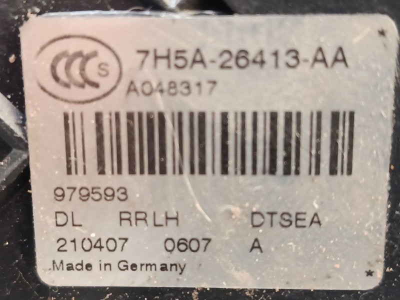 Recambio de cerradura puerta trasera izquierda para land rover discovery iii (l319) 2.7 td 4x4 referencia OEM IAM 7H526413AA  