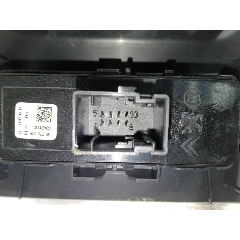 Recambio de conector usb / aux para citroën c3 aircross ii (2r_, 2c_) 1.2 puretech 110 (2rhnzb, 2rhnzw, 2rhnpx, 2rhnpj) referenc