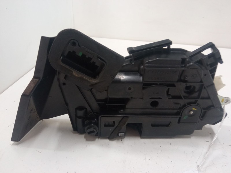 Recambio de cerradura puerta trasera izquierda para skoda yeti (5l) 2.0 tdi referencia OEM IAM 6V0839015A  