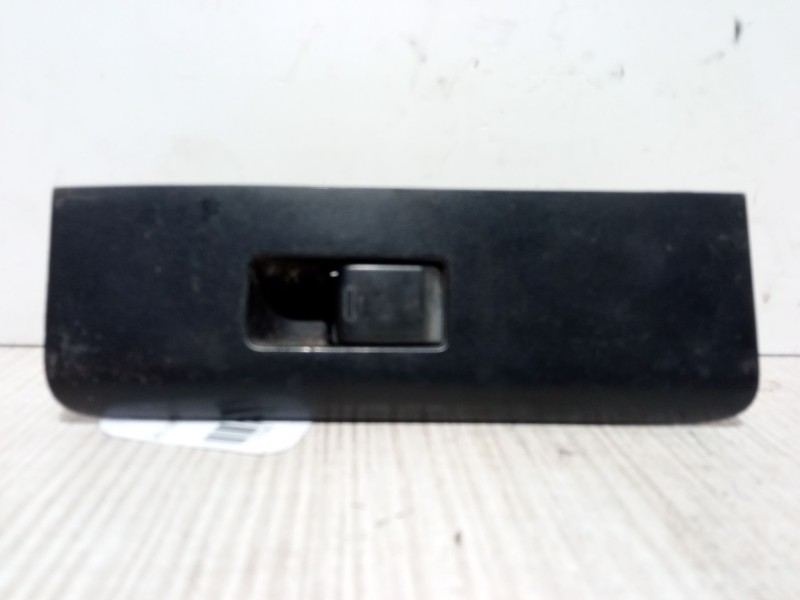 Recambio de mando elevalunas trasero derecho para nissan pathfinder iii (r51) 2.5 dci referencia OEM IAM 82960EA300  