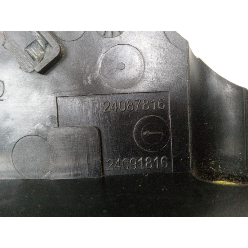 Recambio de cerradura puerta trasera izquierda para peugeot 207/207+ (wa_, wc_) 1.4 16v referencia OEM IAM 24087816  