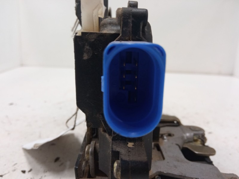 Recambio de cerradura puerta trasera izquierda para seat altea (5p1) 1.9 tdi referencia OEM IAM CM2192000432  